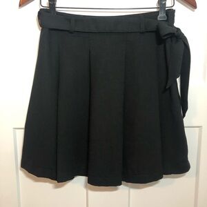 Abercrombie & Fitch Pleated Mini Skirt Black M Preppy Y2K Edgy Grunge Collegiate